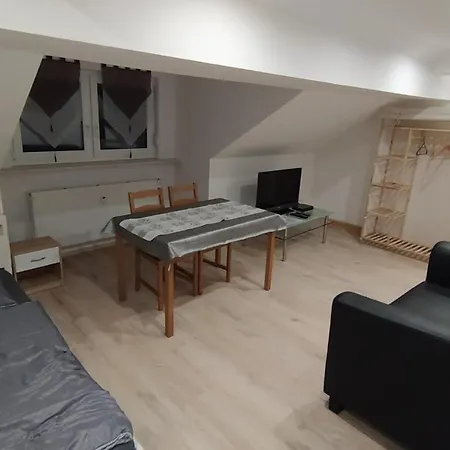 3 Neunkirchen am Brand